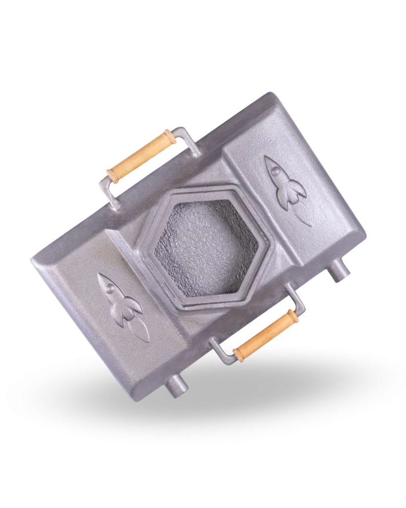 mała patelnia grillowa do piecyka rakietowego, widok od spodu