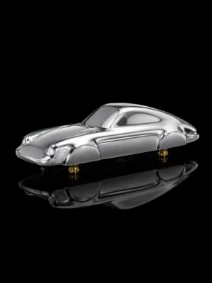 Pure Form - aluminiowa rzeźba motoryzacyjna